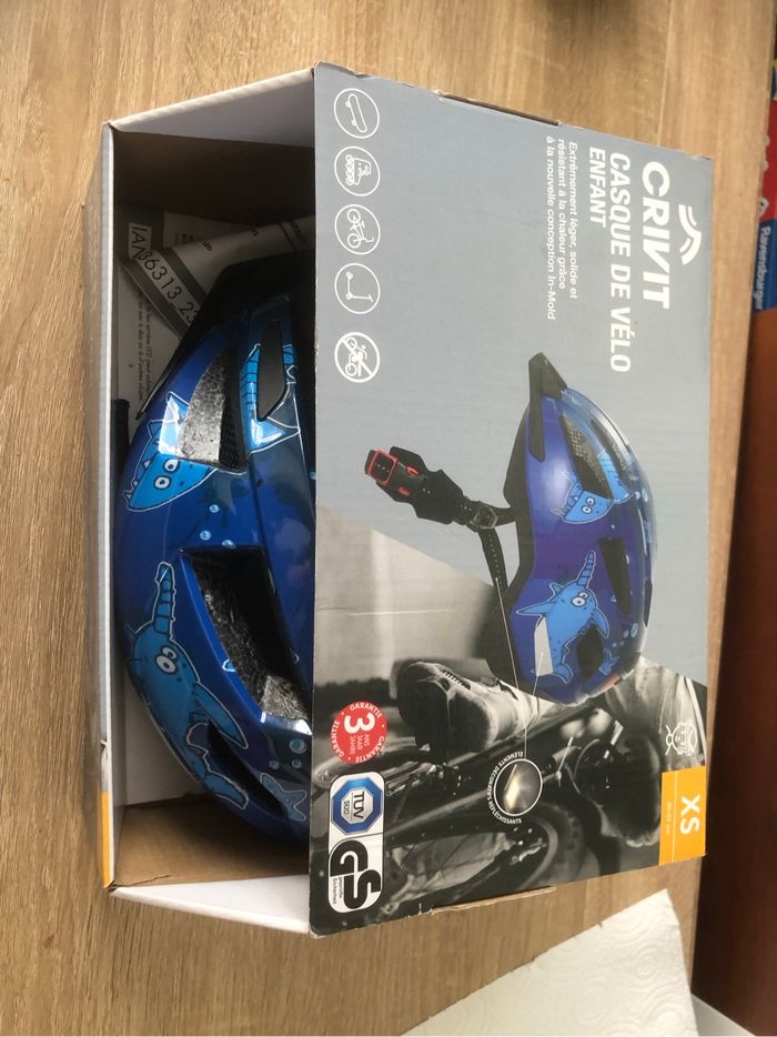 Casque vélo enfant avec éclairage intégré - photo numéro 7