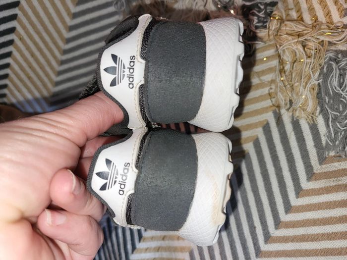 Basket adidas 23 - photo numéro 6