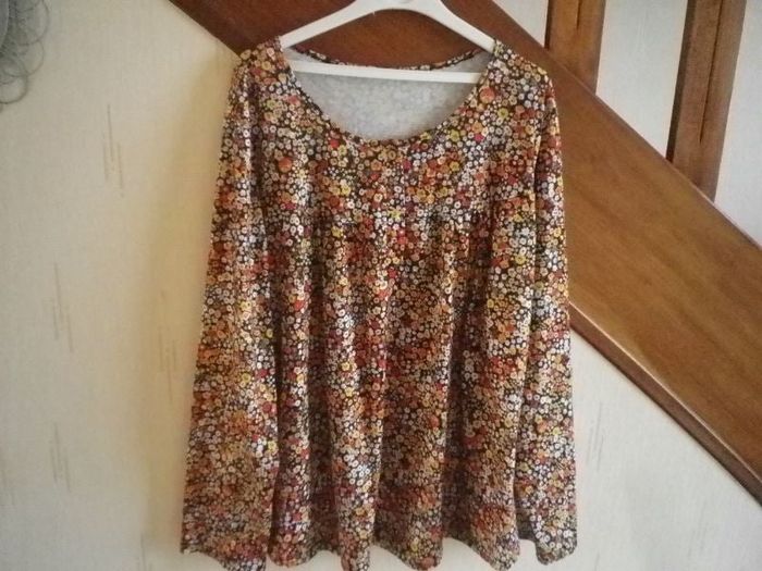 BLOUSE FLEURIE