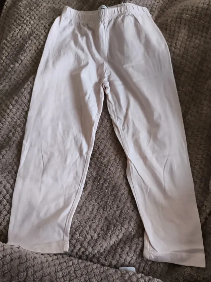 Pyjama 2 pièces 3/4 ans - photo numéro 6