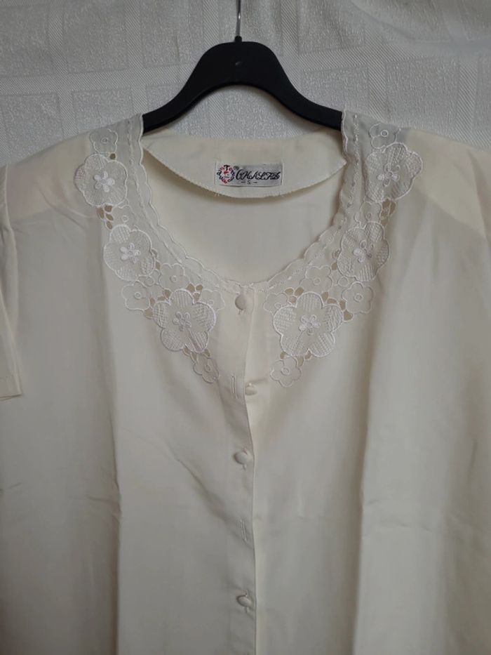 blouse vintage avec broderie taille 42 - photo numéro 2