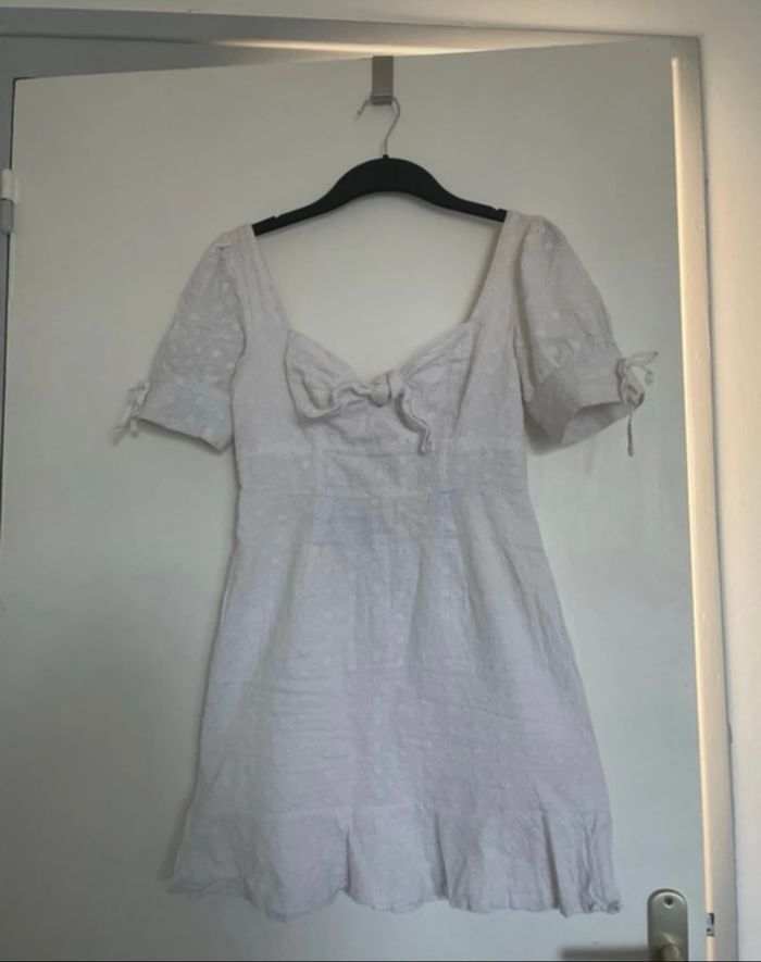 Robe blanche - photo numéro 2