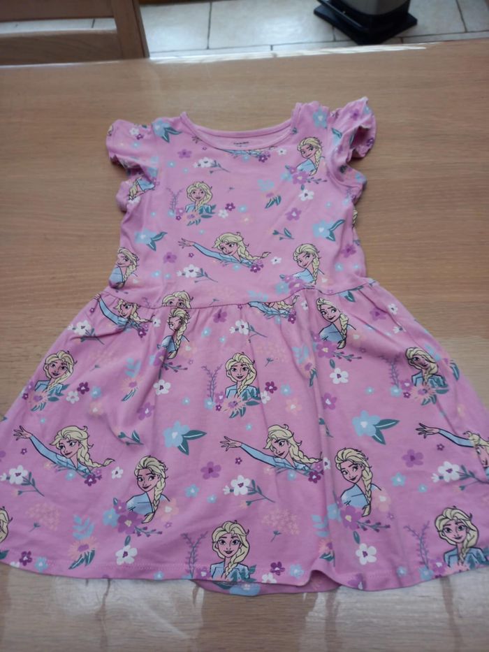 Robe reine des neiges taille 5ans🌺🌺 - photo numéro 2