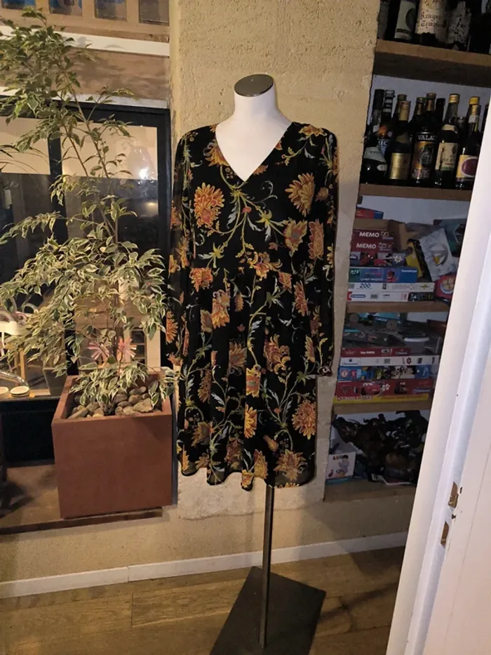 Robe à manches longues fleurie only taille 38