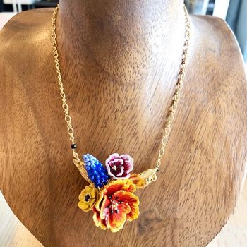 Collier fleurs d’hiver tulipes 