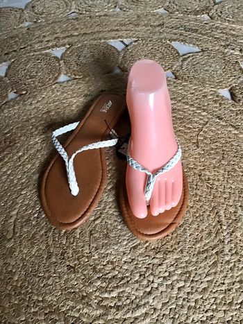 Sandales de coloris blanche tressé en taille 38