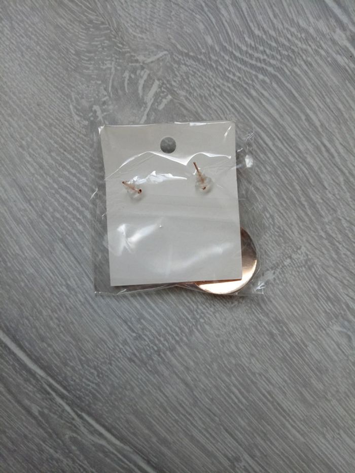 Boucles d'oreille - photo numéro 2