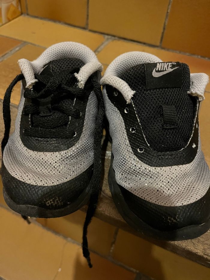 Chaussure bébé - photo numéro 4