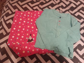 Un legging est un haut