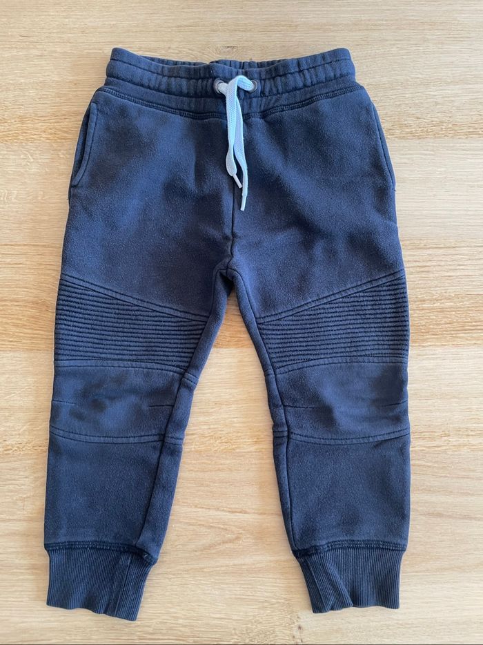 Lot vêtements garçon 3 ans - photo numéro 3