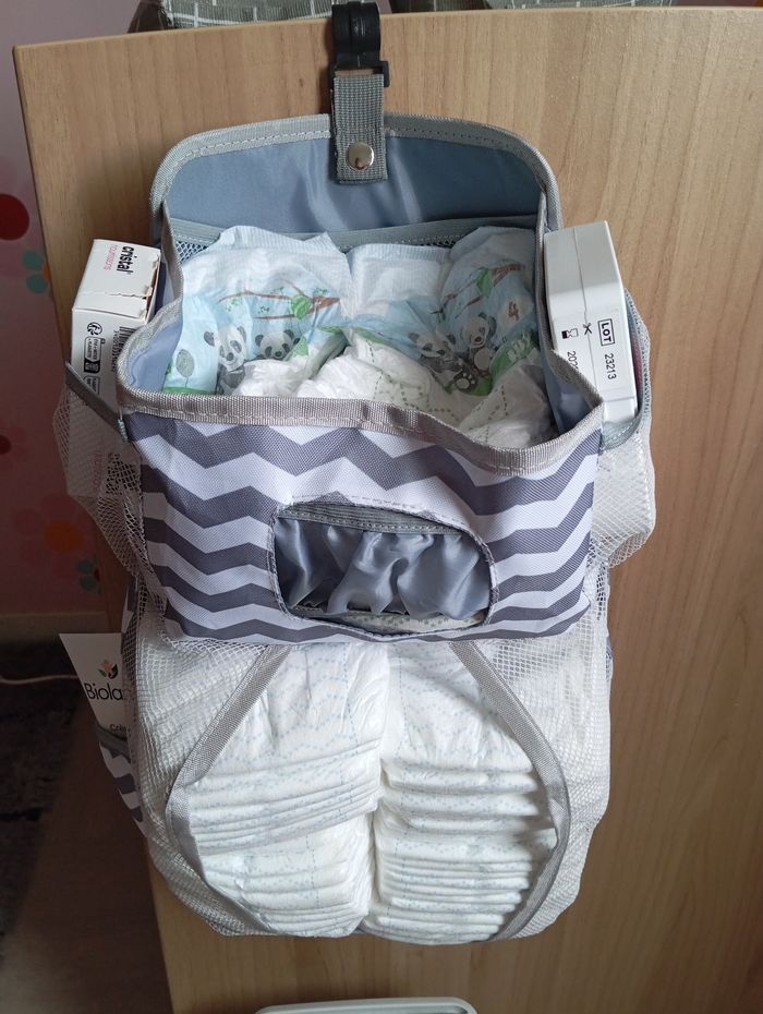 Rangement couche et produits bébé