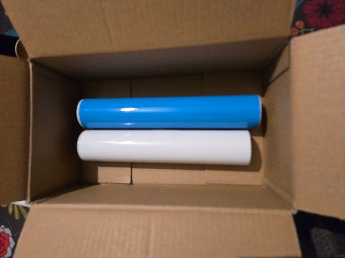 Films adhésif permanent bleu, blanc brillant pour machine de découpe (2 x 3 m)