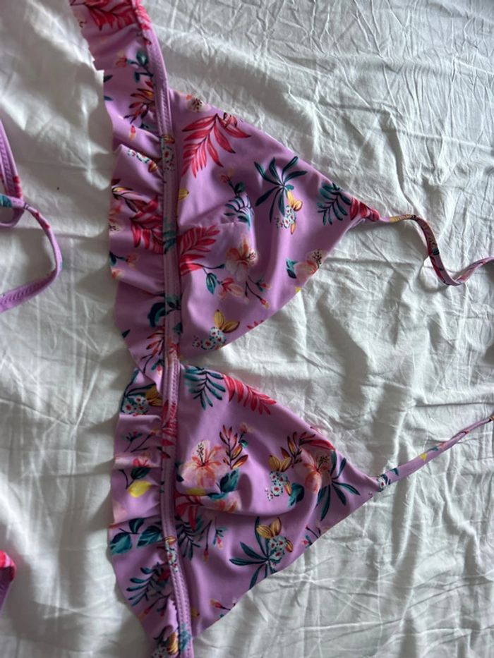 Bikini Lila à fleurs 44 - photo numéro 5
