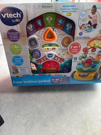Vtech super trotteur parlant  NEUF