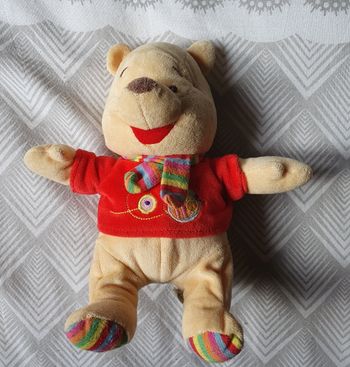 Peluche winnie avec grelot