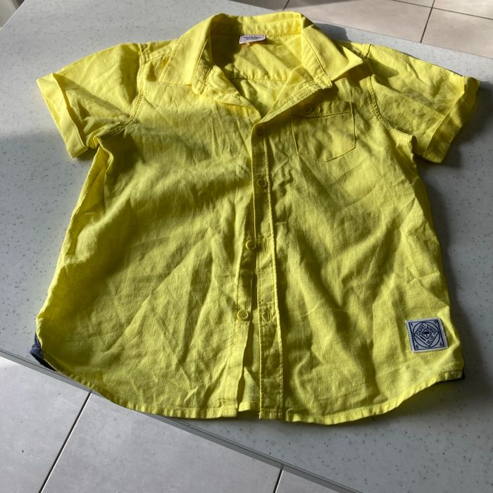 Chemise jaune