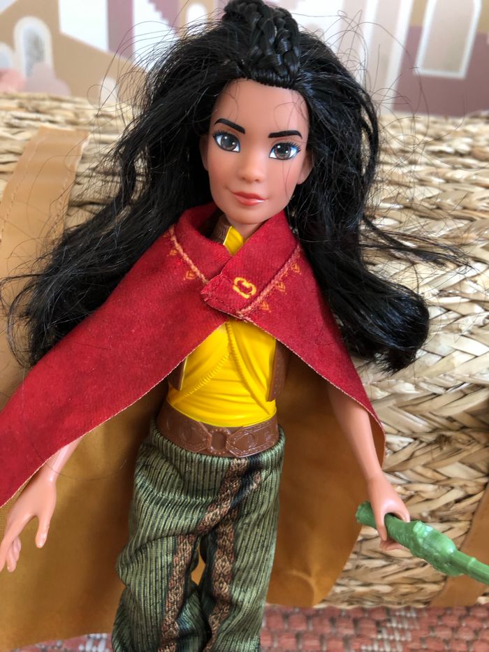 Poupée barbie raya - photo numéro 2