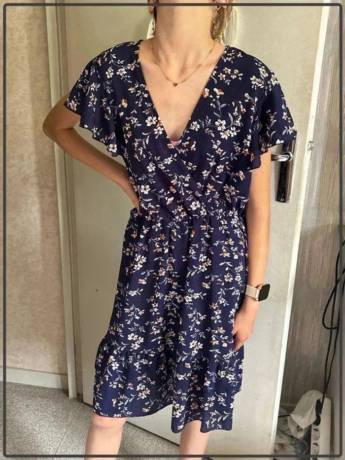 Robe fleurie taille 38 marque hapsho *