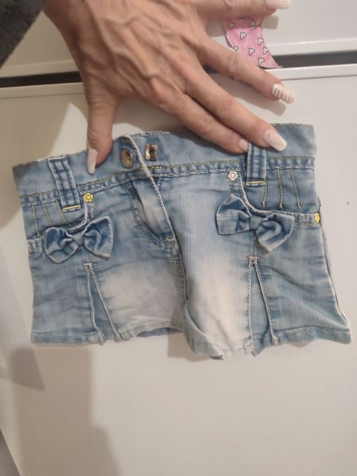 #kytie2ansfille. Mini jupe en jean taille 2 ans