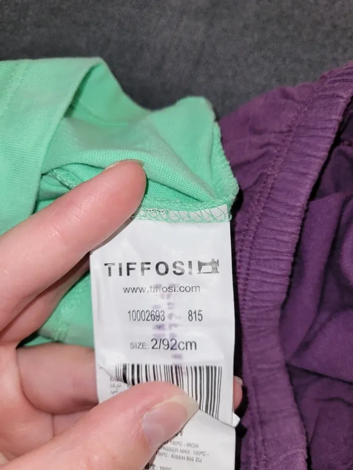 Lot de t-shirts Tiffosi, taille 2 ans (92cm). - photo numéro 7