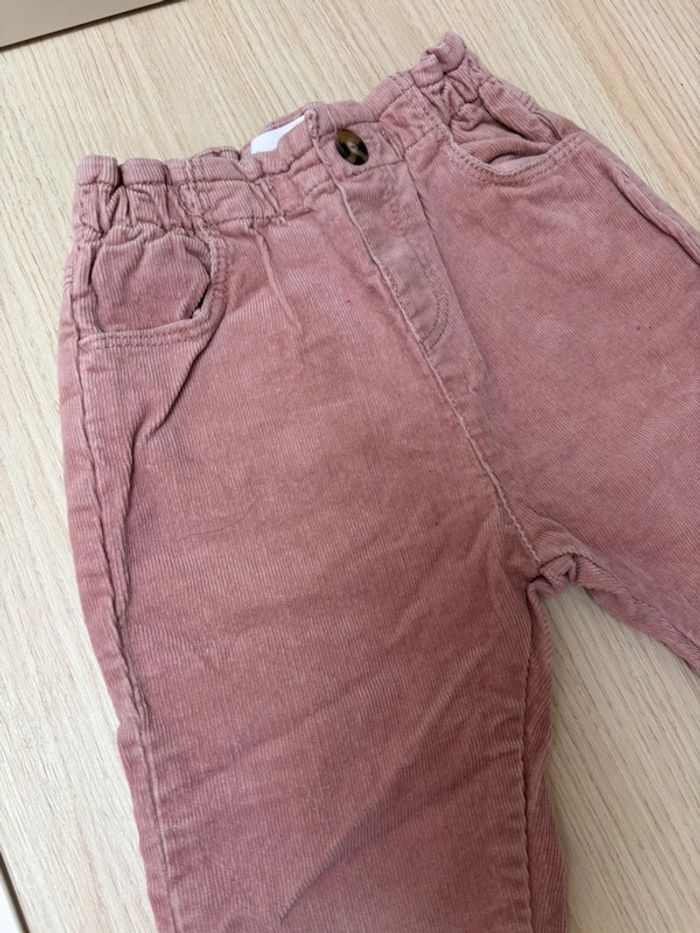 Pantalon en velours côtelé rose Zara taille 2-3 ans - photo numéro 2