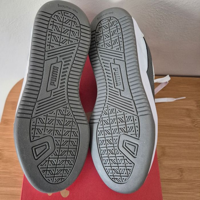Baskets Puma neuves - photo numéro 8
