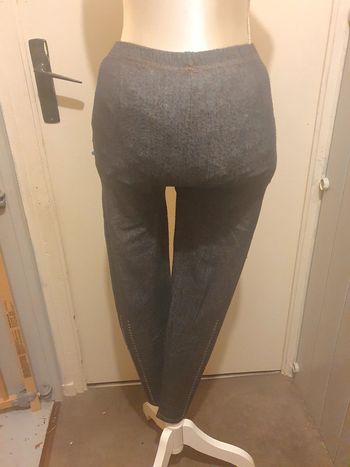 🌸Leggings taille xs on s en bon état