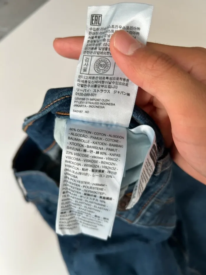 Jean Levi's Femme Marine W29 L32 | Classic Bootcut | Taille 40 | Très Bon État | BP289 - photo numéro 6