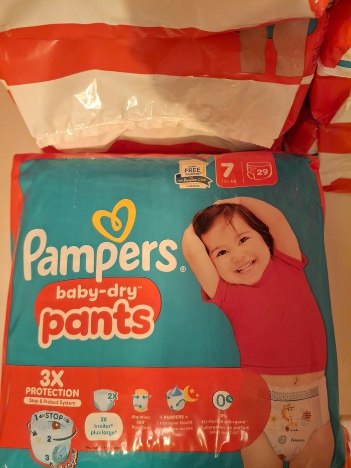 Lot Couche pampers