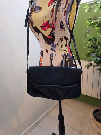 Sac à bandoulière en cuir synthétique vintage