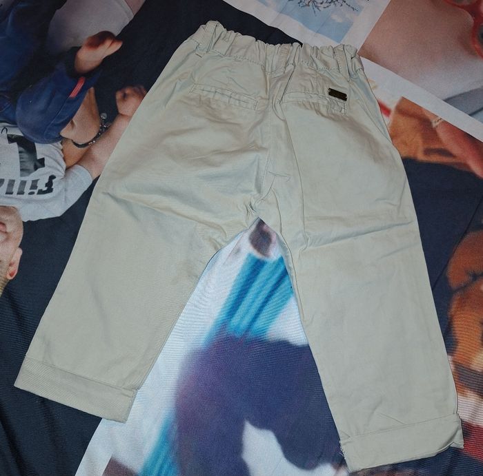 Lot d'un jean + un pantalon beige 12-18 mois - photo numéro 7
