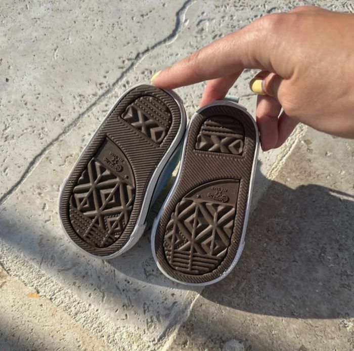 Converse taille 19 - photo numéro 3