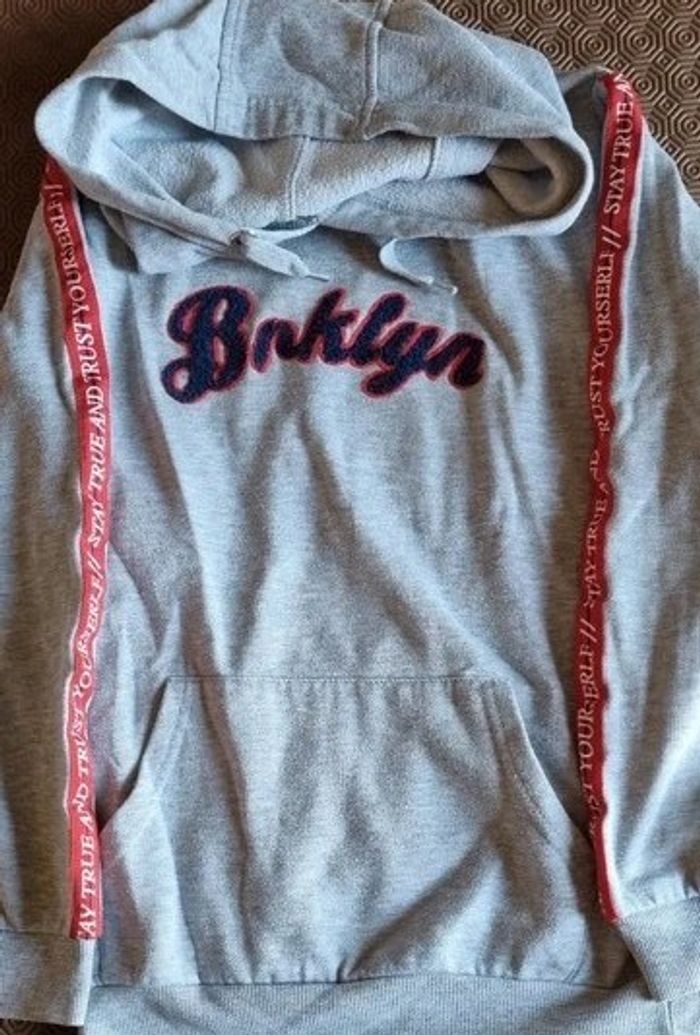 Sweat fin à capuche fille - photo numéro 2