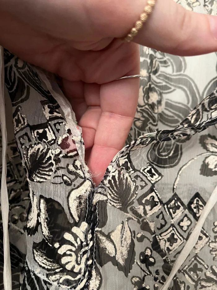 Ensemble chemisier et jupe Roberto cavalli taille 42 italienne - photo numéro 3