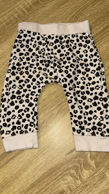Pantalon bébé fille Disney taille 6 mois