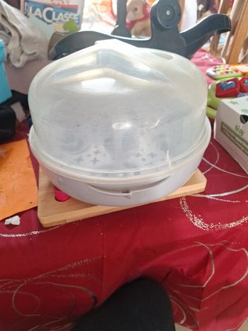 Stérilisateur biberons micro-ondes