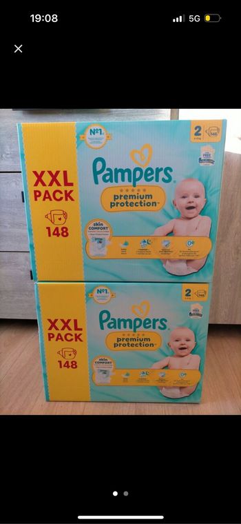 Un lot de 296 couches Pampers premium taille 2 Neufs