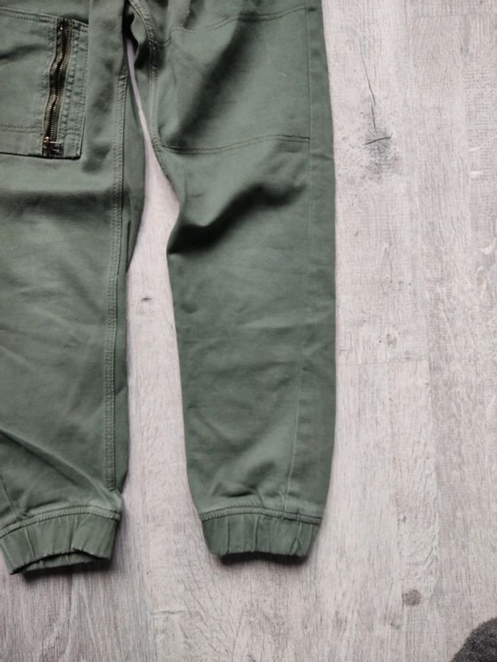 Pantalon kiabi 10 ans vert kaki 😍 - photo numéro 4