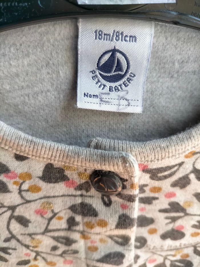Très joli cardigan Petit bateau 18 mois - photo numéro 2