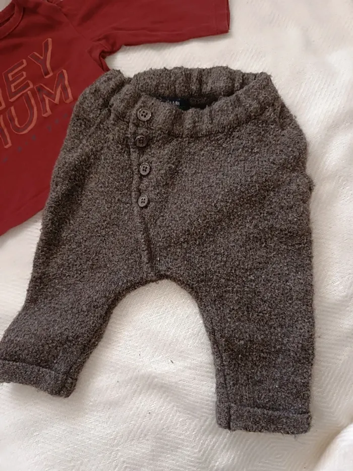 đ Jolie ensemble Kiabi taille 1 mois đ - photo numĂ©ro 2
