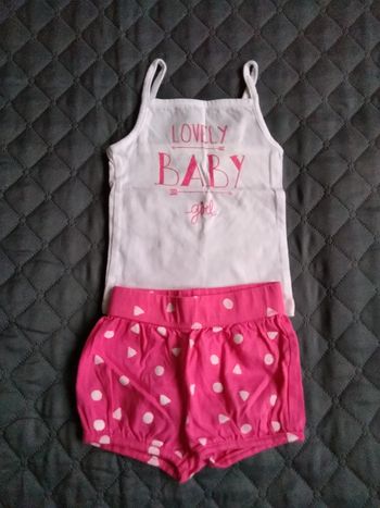 Ensemble débardeur et short, kiabi, taille 3 mois