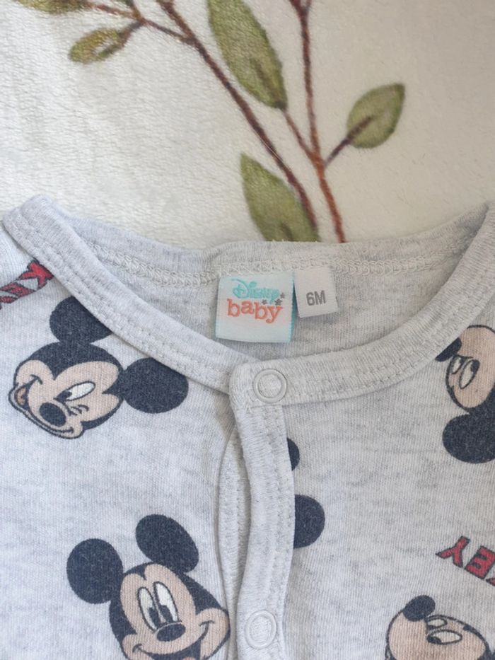 Lot pyjamas fin 6 mois garçon - photo numéro 2