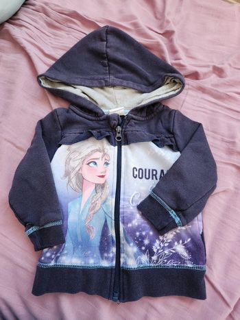 Gilet reine des neiges taille 2 ans