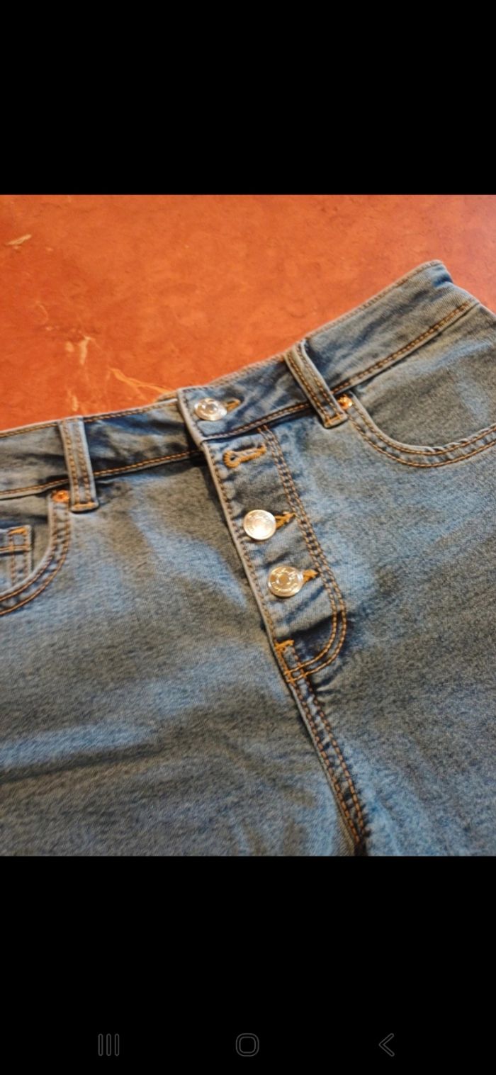 Short femme taille S - photo numéro 2