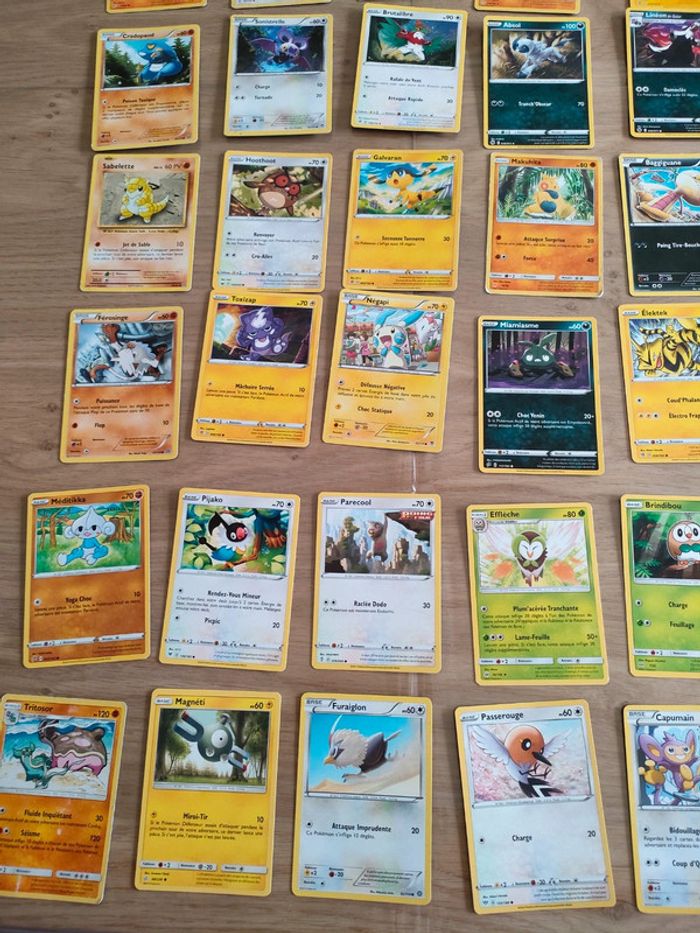 Lot 90 cartes Pokémon - photo numéro 2