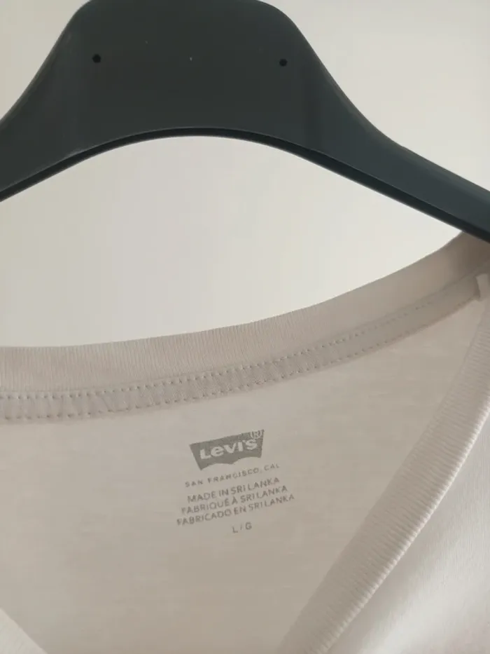 T-shirt blanc Levi's taille L - photo numéro 3