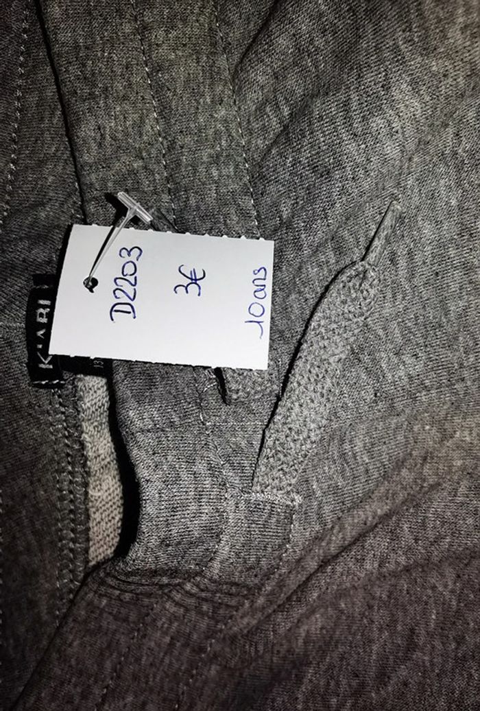 D2203 - bermuda gris taille 10 ans - photo numéro 3