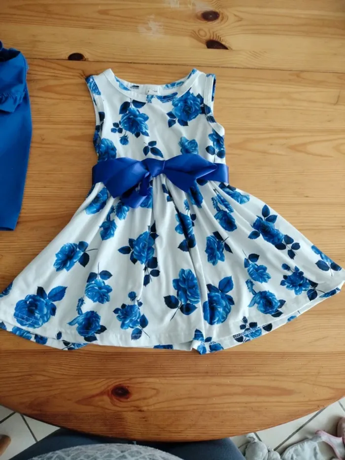 Ensemble Bleu - photo numéro 3