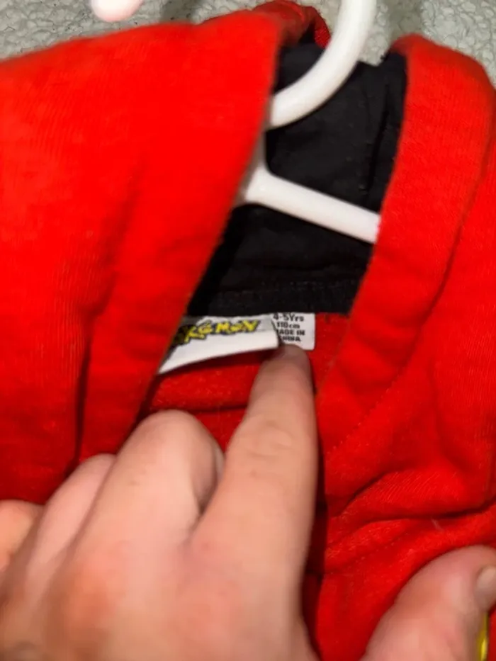 Pull Pokémon enfant - photo numéro 3