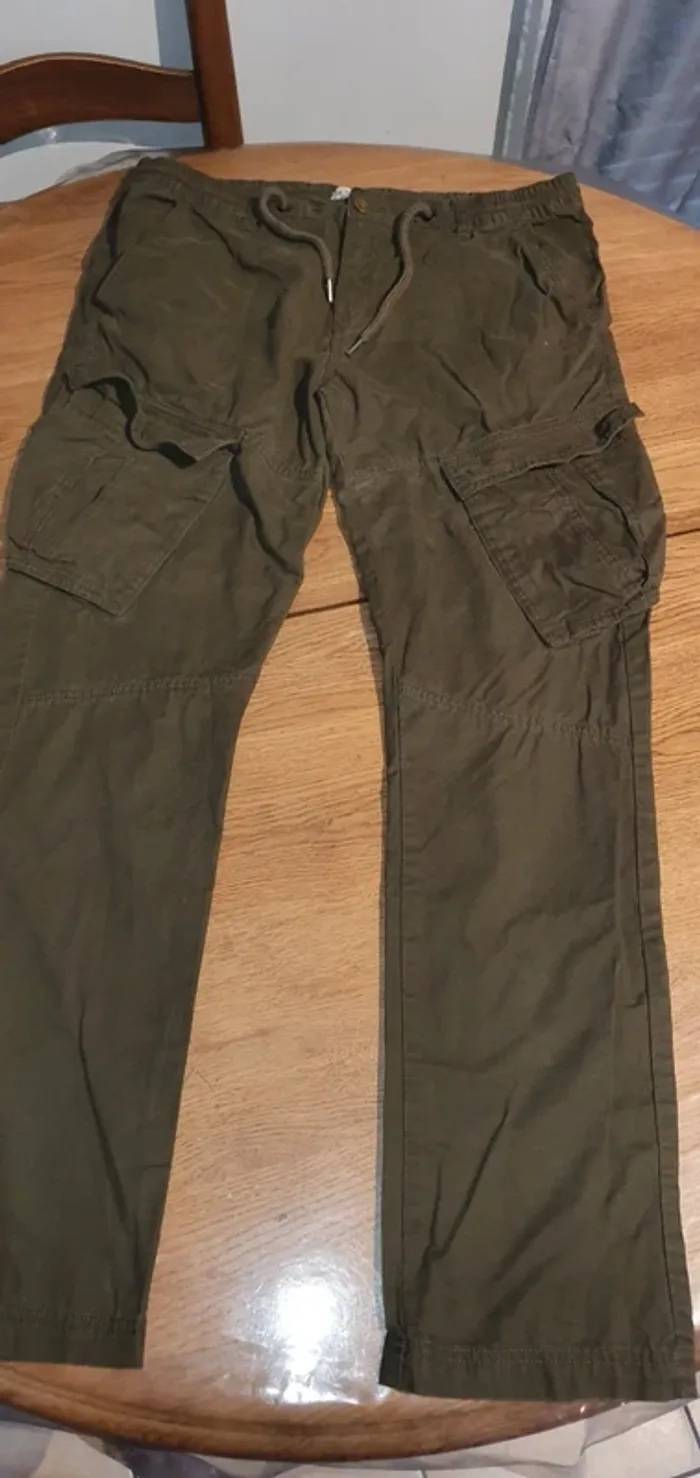 Pantalon cargo Trappeur 44